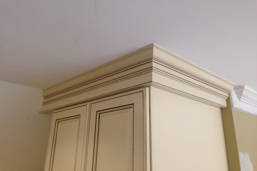 Kitchen Cabinet Crown Molding