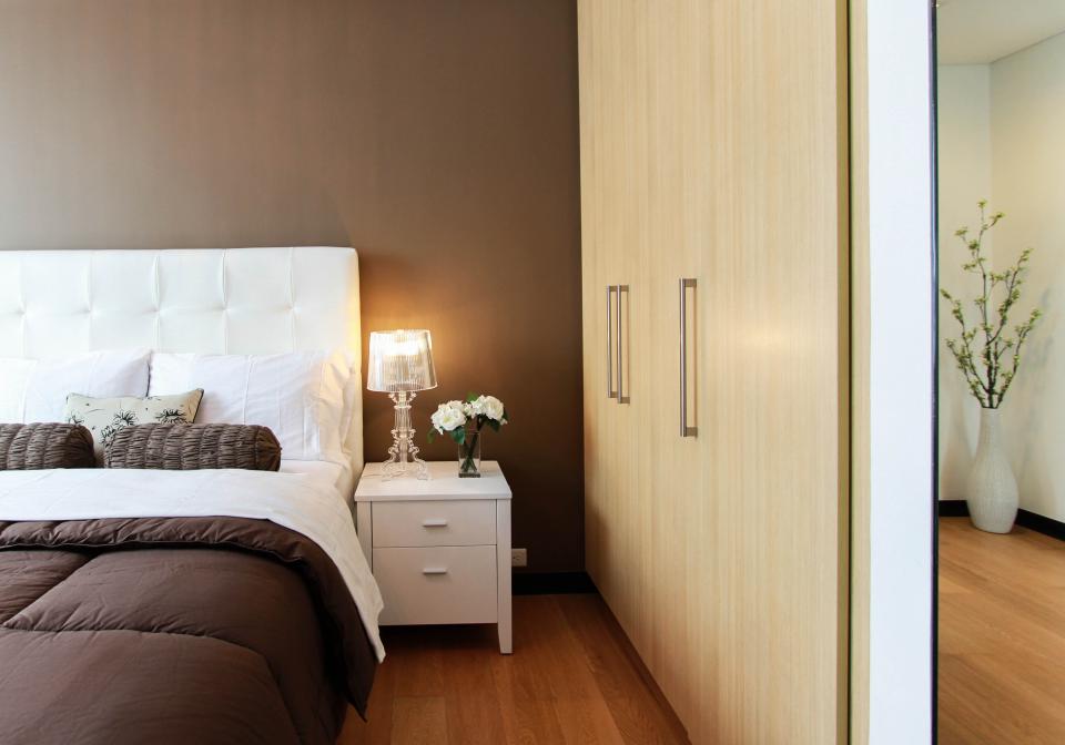 bed in closet room ideas