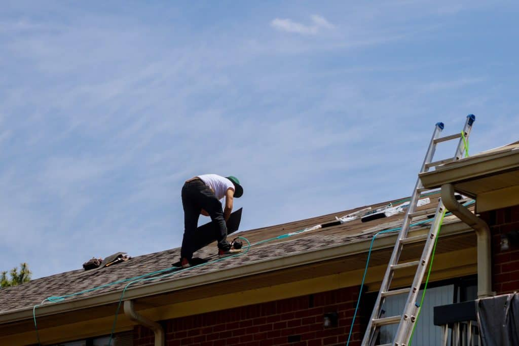 Hurricane Roof Damage: When to Call for Roof Repair in St. Petersburg Hurricane Roof Damage